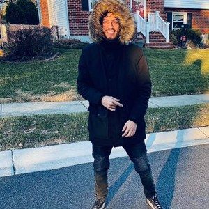 Meet your Posher, Bobby